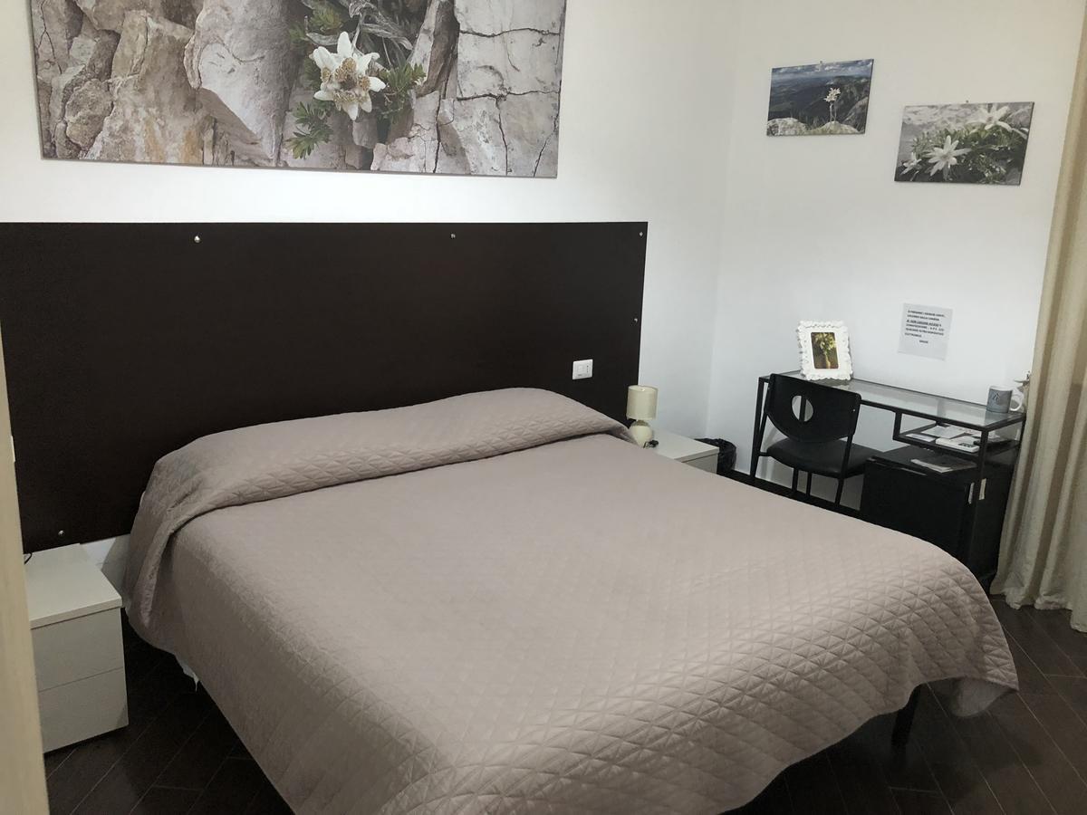 B&B Rosaly San Cataldo  Extérieur photo